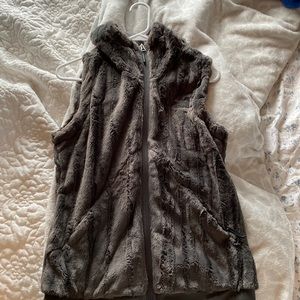 North face vest